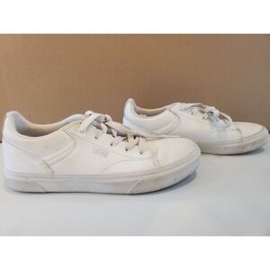 Vans Youth Size 4 White Low Top Sneakers Lace Up Casual Shoes